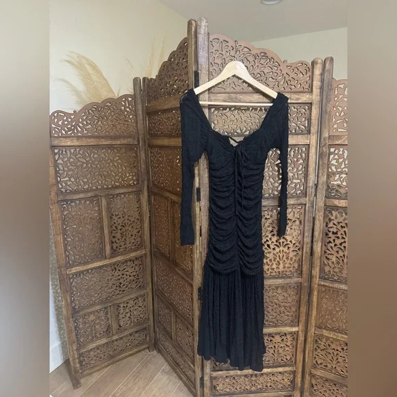 NWT NEW GANNI Ruched Stretch-Cloqué Halterneck Midi Dress US 2 / EU 34 - Picture 4 of 5